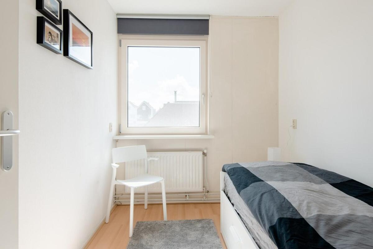 Julianadorp Zuhause Am Meer Fuer 6 Personen Mit 4 Schlafzimmern ภายนอก รูปภาพ