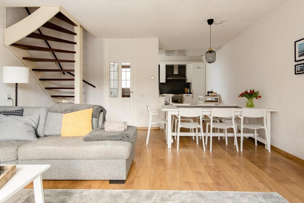 Julianadorp Zuhause Am Meer Fuer 6 Personen Mit 4 Schlafzimmern ภายนอก รูปภาพ